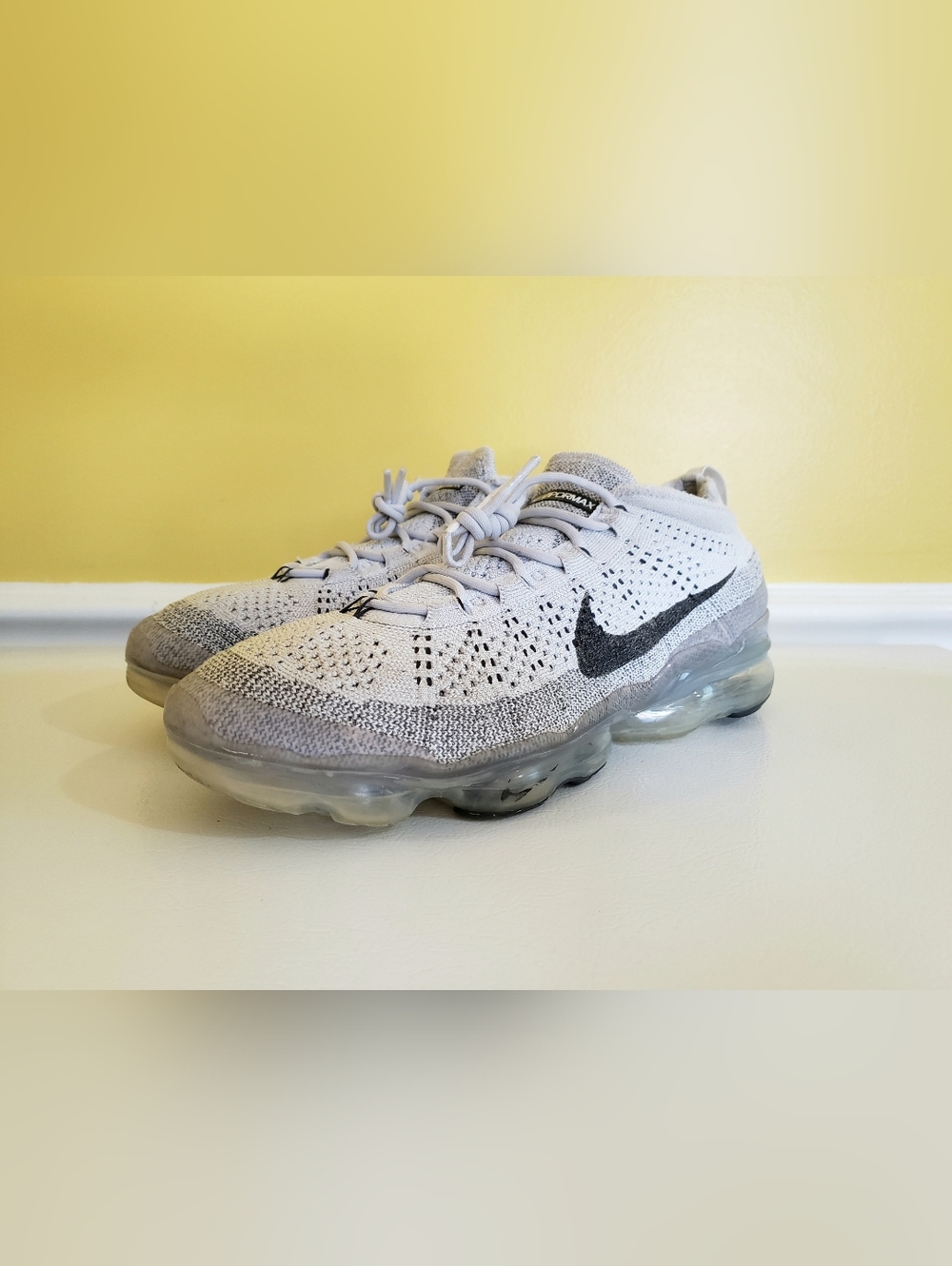 NIKE Air VaporMax 2023 Men's Flyknit Sneakers (11) Pure Platinum Anthracite